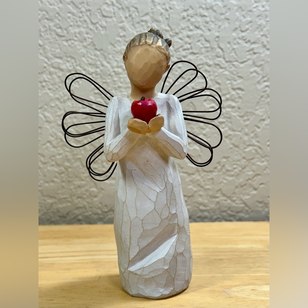 WILLOW TREE You’re The Best Angel With Apple Susan Lordi 2010 DEMDACO 5.25"